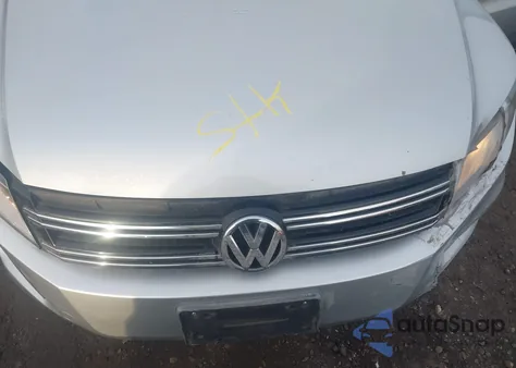 2012 Volkswagen Tiguan S z USA, uszkodzony, nr VIN WVGAV7AX4CW529409